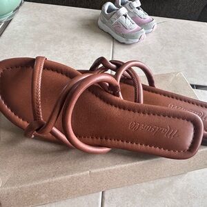 Women's Brown Sandals